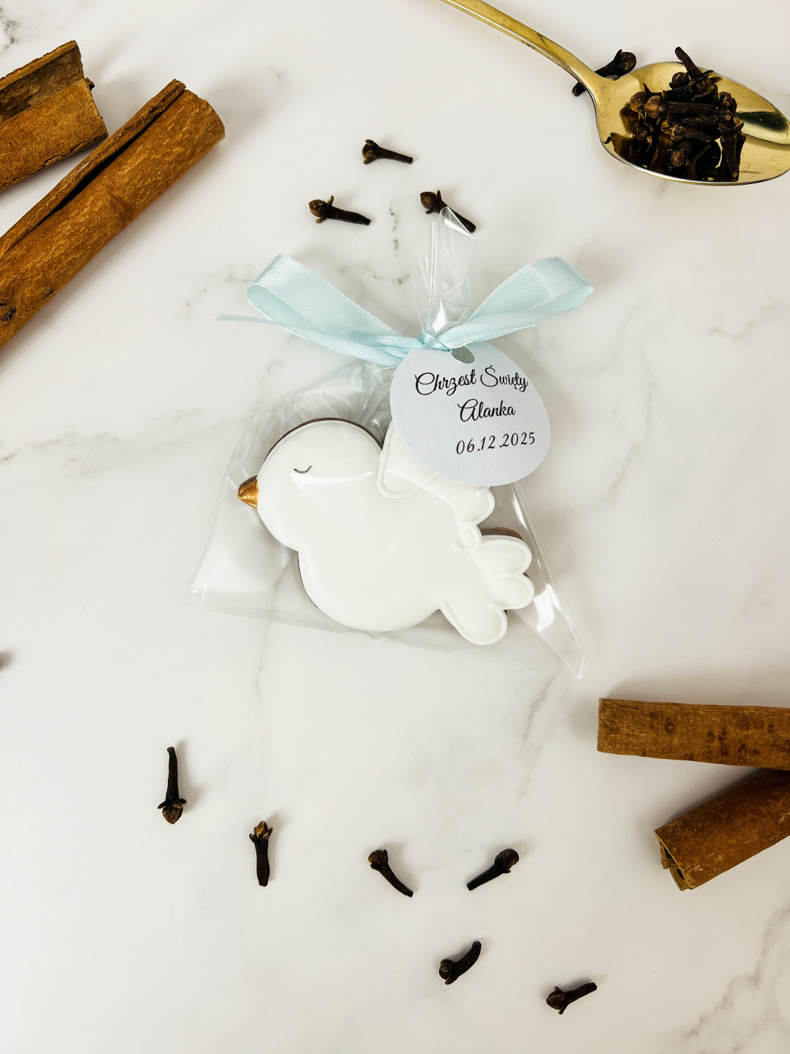 Piernik na chrzest - gołąbek